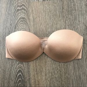 🔥 Victoria’s Secret Strapless Bra - Nude 34C 🔥